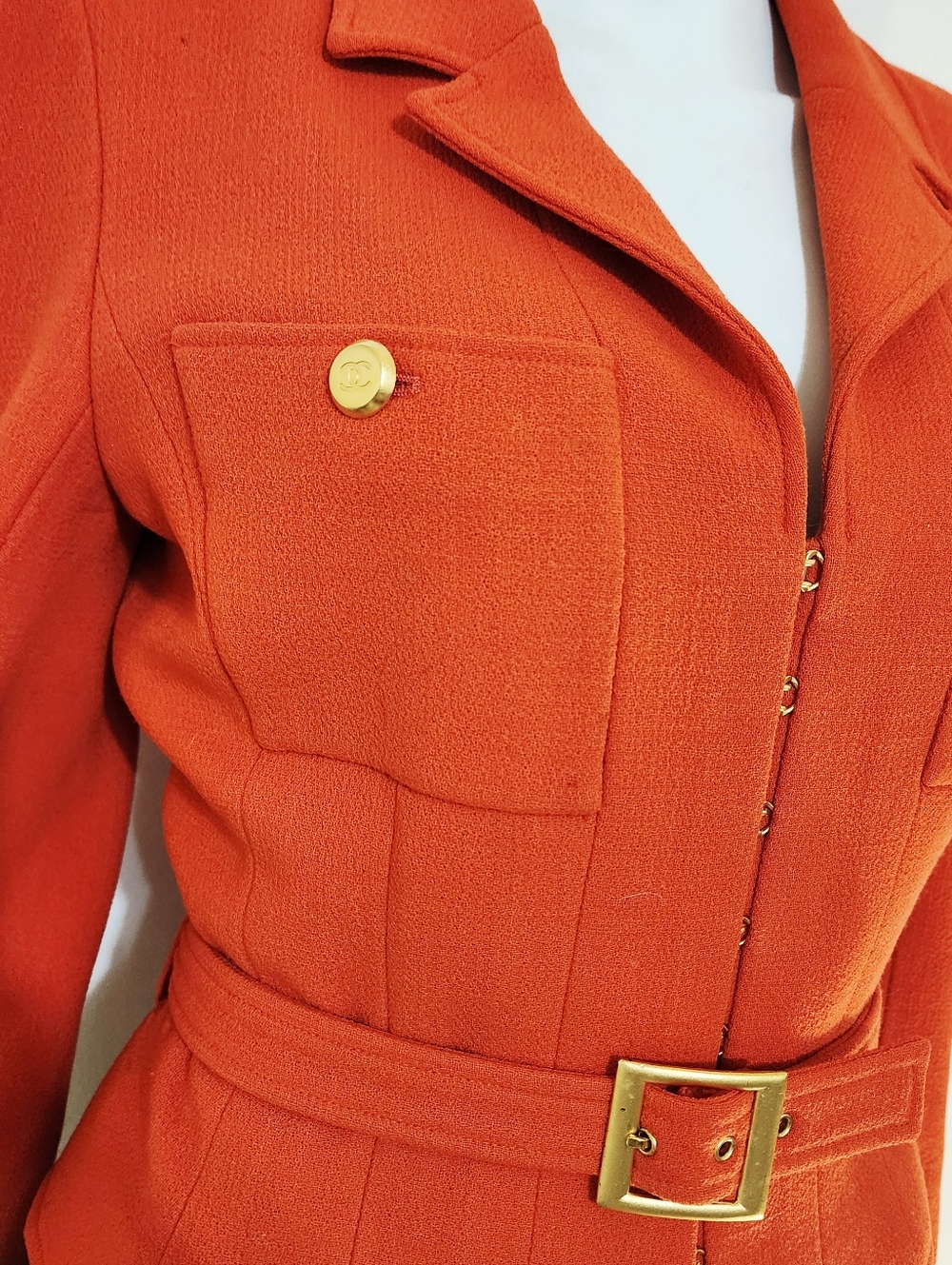 Chanel 1996 Cropped Red Jacket with Gold Hardware - Picture 3 of 4